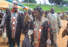 En tournée à Touba, le leader de la Fenacodoci Dosso Sory fait des révélations sur la confrérie des chasseurs traditionnels
