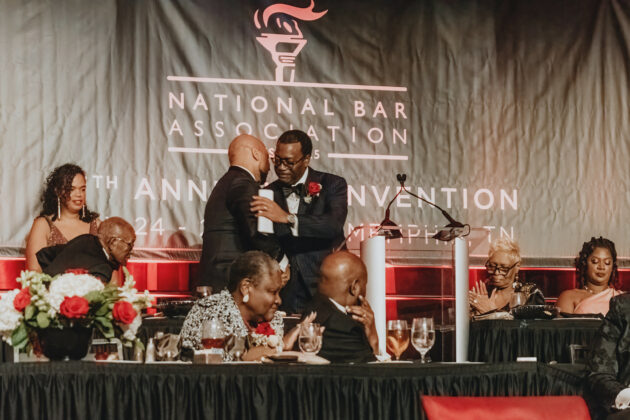 Memphis-prix Ronald Harmon Brown -Association américaine du barreau décerne au président de la BAD Akinwumi Adesina