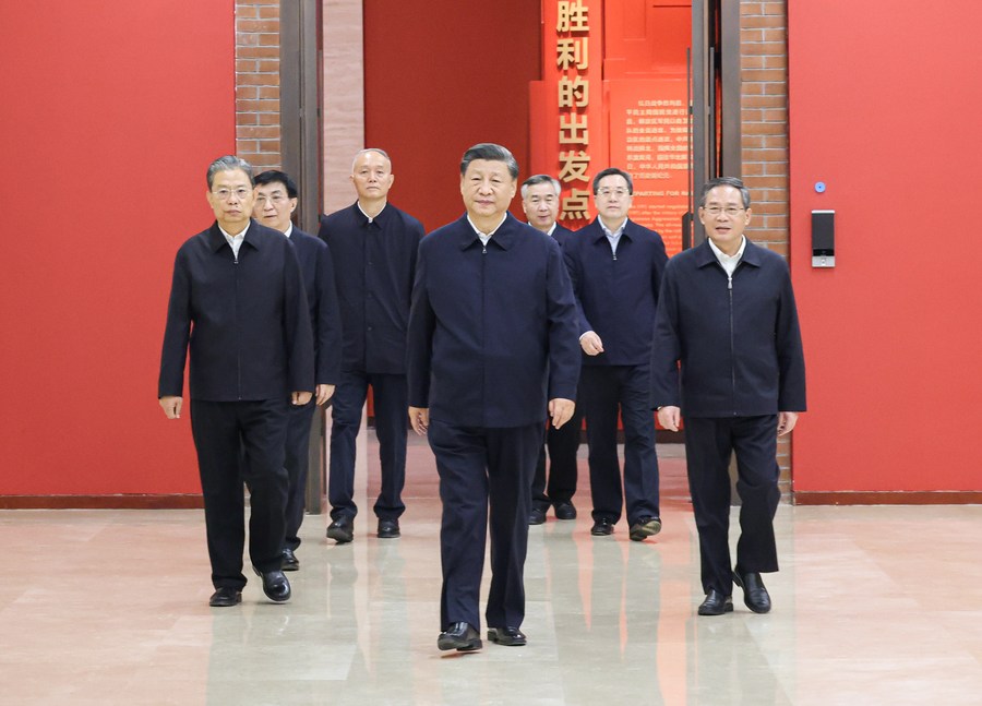 Avec le mandat populaire, Xi Jinping prend la tête de la nouvelle marche vers la modernisation chinoise